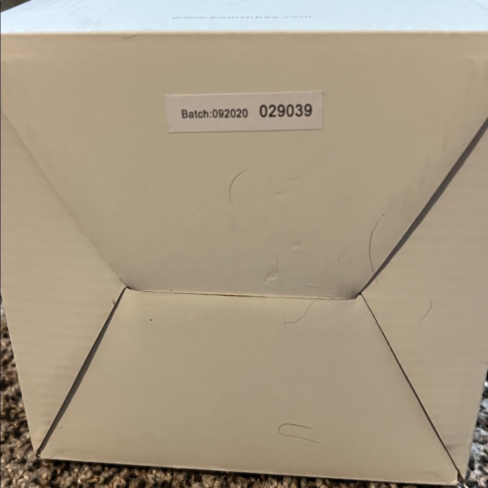 NIB BOMSHBEE Champagne Flutes - Picture 9 of 10